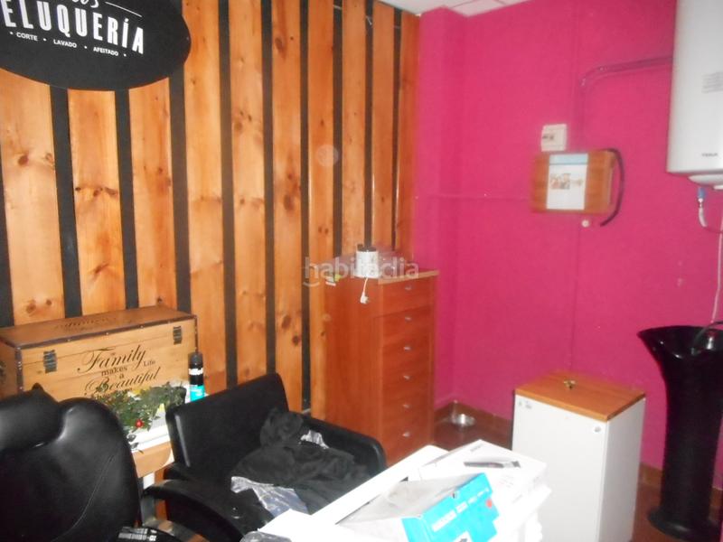 Foto 45db7709-842c-4b58-817a-5f58bb6591a5. Lloguer local comercial a avenida sabino arana etorbidea 88 a Leioa