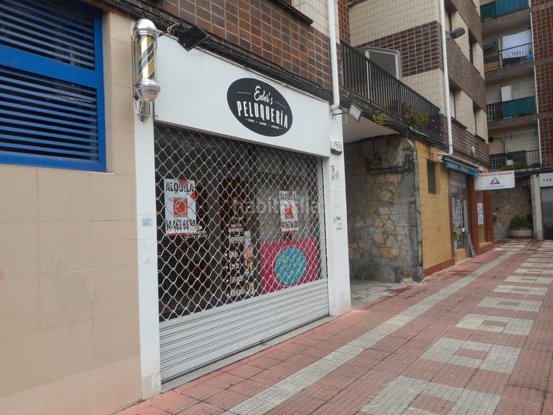 Foto 9198348d-4e83-455f-98cb-3d717604b229. Lloguer local comercial a avenida sabino arana etorbidea 88 a Leioa