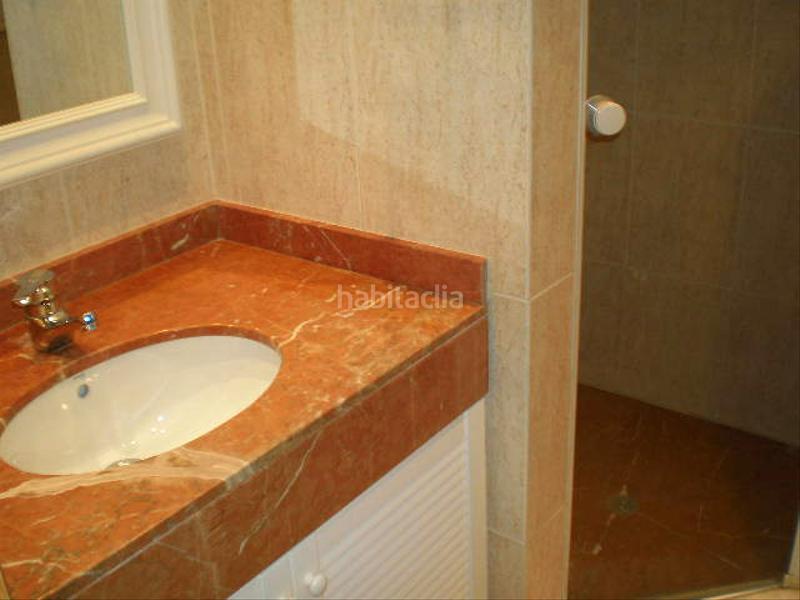 Foto 89099429-7bcc-4624-b0c4-e866de2f08db. Affitto attico con riscaldamento parcheggio in Abandoibarra - Guggenheim Bilbao