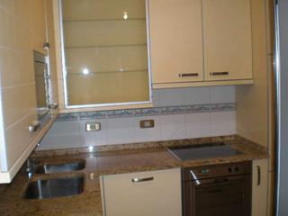 Location Attique  Diego lopez haroko kale nagusia. Ático en alquiler con terraza