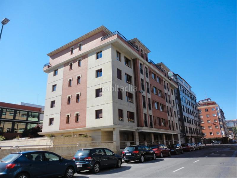 Foto 0a90ff29-48ae-4774-8ccc-d523b304aedb. Alquiler piso  con garaje y trastero en Las Arenas Getxo