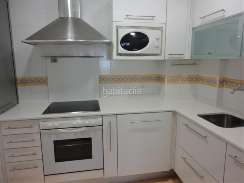 Foto c4d15cbd-af4c-403f-a9b3-863fe6f4671c. Alquiler piso  con garaje y trastero en Las Arenas Getxo