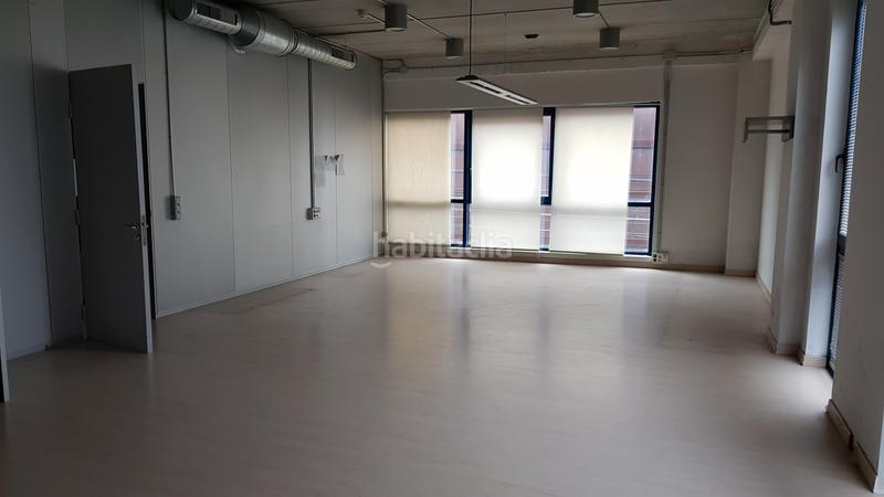 Foto efc2e320-1324-4544-bee3-0d814233f315. Miete fabrikhalle in ribera de axpe etorbidea 20 in Erandio