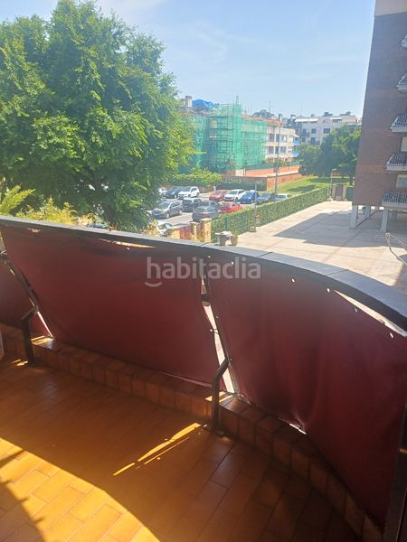Foto 1cc9de5d-3d9d-446f-bd8a-b252dfbcc103. Piso en Artatza-Pinueta-Pinosolo Leioa