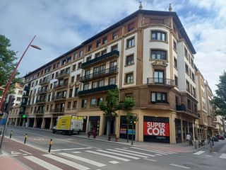 Etagenwohnung  Eduardo coste kalea