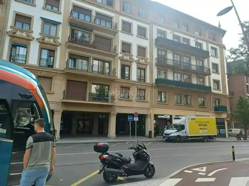 Foto 5219a245-7a60-4fff-b240-35ff15d0288b. Piso en Las Arenas Getxo