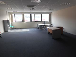 Oficina en Jos luis goioaga etorbidea 30. Oficina instalada en el edificio noray de erandio.