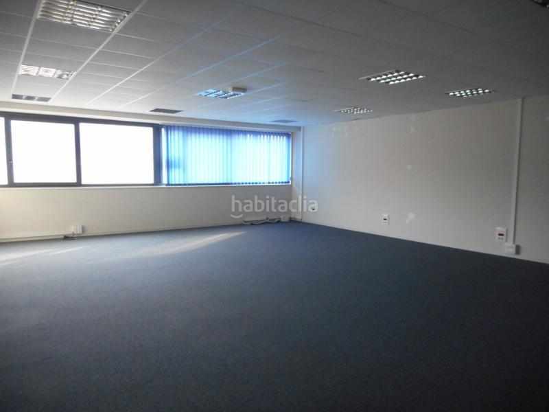 Foto fa063d3a-a081-467d-b30d-ae4147c4fc71. Ufficio in josé luis goioaga etorbidea 30 in Erandio