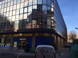 Local Comercial en Areetako Etorbidea 6