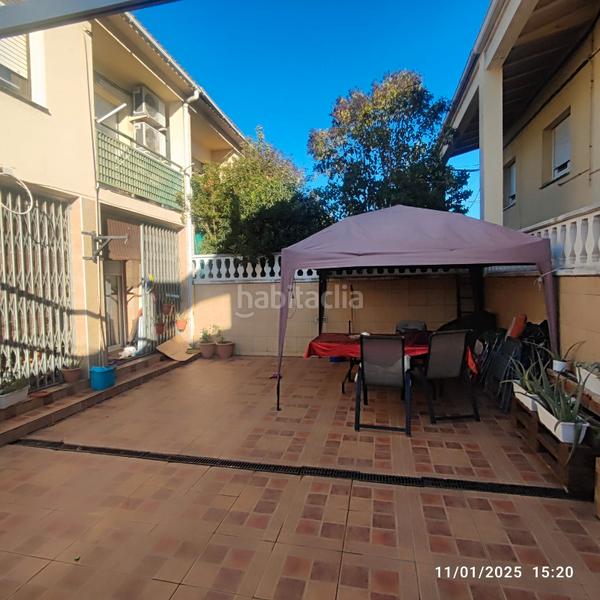 Foto 11103d50-e9f2-4250-96e0-cd092942b957. Casa en avinguda de sentmenat 123 casa tipo duplex te espera para disfrutarla. en Polinyà