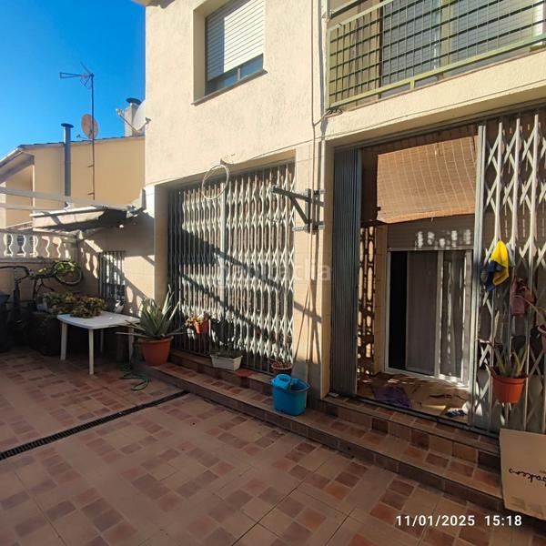 Foto 11feab59-4c94-4f18-ad5b-3c2a78b59981. Casa en avinguda de sentmenat 123 casa tipo duplex te espera para disfrutarla. en Polinyà