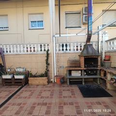 Casa a Avinguda de sentmenat 123. Casa tipo duplex en polinyà te espera para disfrutarla.