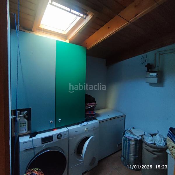 Foto 7954a65a-b1db-4502-a339-a9dfc15be21f. Casa en avinguda de sentmenat 123 casa tipo duplex te espera para disfrutarla. en Polinyà