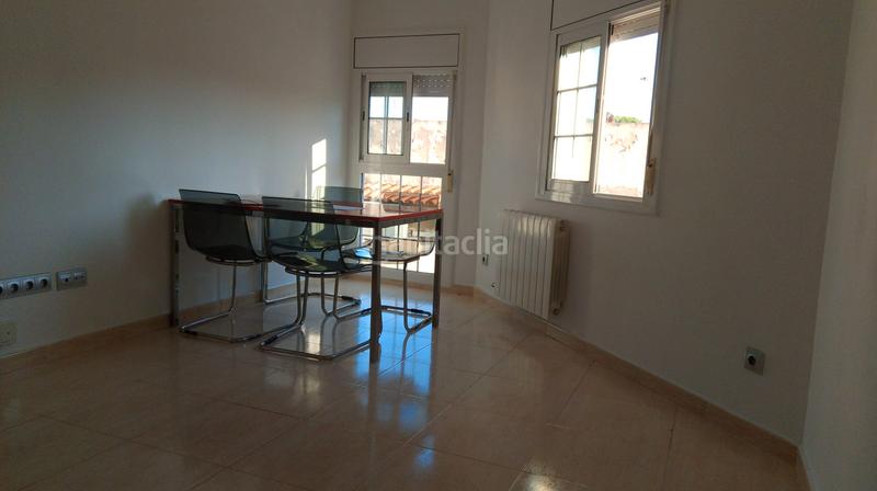 Foto 4163ac17-8ba8-4021-a65a-9148df4e2c14. Piso en carrer de l'olivera de Sistrells 13 piso totalmente reformado. honorarios incluidos en el precio en Badalona