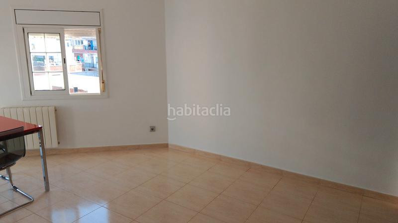 Foto 5c8b2951-52e4-46ba-bfaf-5c14cafcaa65. Piso en carrer de l'olivera de Sistrells 13 piso totalmente reformado. honorarios incluidos en el precio en Badalona