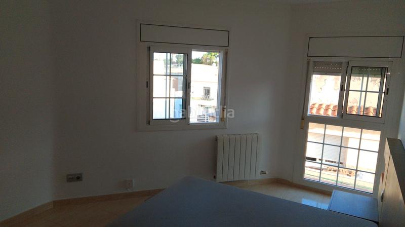 Foto 83f99fd8-dc80-4c7e-96e0-9807fffcfbde. Piso en carrer de l'olivera de Sistrells 13 piso totalmente reformado. honorarios incluidos en el precio en Badalona