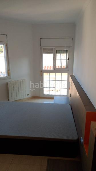 Foto e42de30d-e358-4848-be76-b5cfcbf638a8. Piso en carrer de l'olivera de Sistrells 13 piso totalmente reformado. honorarios incluidos en el precio en Badalona