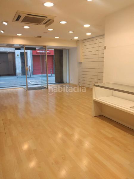 Foto 68e3c5e7-792d-4ceb-bc92-4f77fe15b8e2. Local comercial en carrer d'hurtado 33 excelente local en venta en calle hurtado en Barcelona