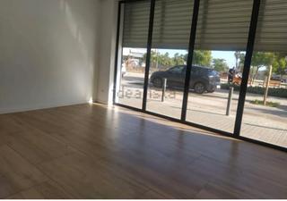 Local Comercial en Riera de Canyadó 18