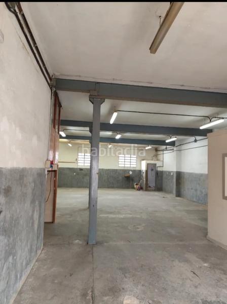 Foto c7508597-2381-4b23-bd60-0451b0a24695. Alquiler local comercial en carrer mozart 3 local de 169m2 . en Montcada i Reixac