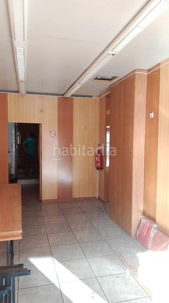 Foto fb678782-19c6-4739-b275-2c7e748e6295. Lloguer local comercial a avinguda de caldes de montbui 22 a Mollet del Vallès