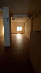 Business premise in Carrer del Degà Bahí 66