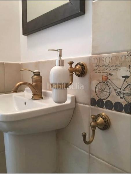 Foto 5f8d549f-180c-4676-9fe7-15972823245d. Affitto locale commerciale in carrer de la plaça 6 in Premià de Mar