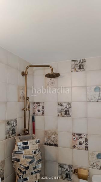 Foto b6efc253-793a-486f-bcea-772ff6e3788f. Lloguer local comercial a carrer de la plaça 6 a Premià de Mar