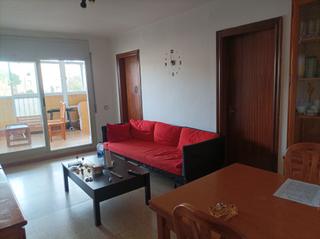 Appartement à Carrer de maragall 26. Bonito piso con terraza ideal parejas