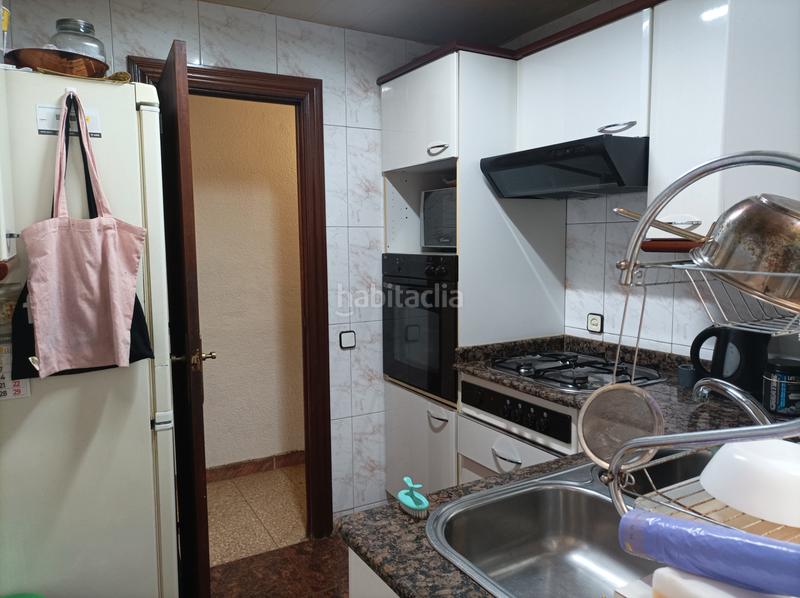 Foto ef00d4f9-efc0-4ef2-acb9-cd0fe940b05e. Appartement dans carrer de maragall 26 dans Ajuntament-Maragall Ripollet