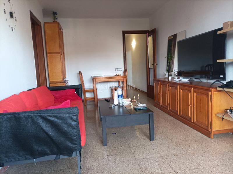 Foto f95a78c6-c37c-417e-9ab2-67cfab3398ce. Appartement dans carrer de maragall 26 dans Ajuntament-Maragall Ripollet