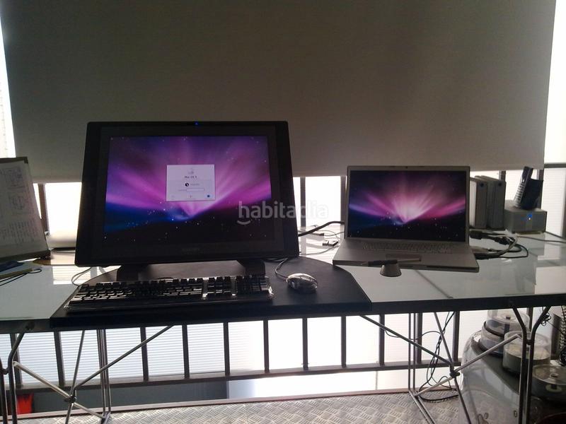 Foto 512ad11c-0335-40bc-910c-c64a61abde64. Rent business premise in carrer de brujas 97 in Centre Sabadell