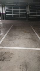 Aparcament cotxe a Carrer del progrés 209. Plaza de parking en el conocido edificio h2o badalona
