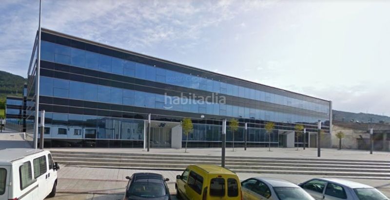 Foto bd693d9b-66b7-49bb-a87e-e5fae3bdc08e. Oficina a calle berriobide 36 a Ansoáin