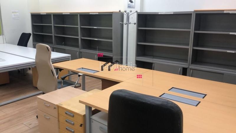 Foto e203e041-b9c3-487d-8f4b-3ad71dba3e60. Alquiler oficina se alquila oficina en Burtzeña Barakaldo