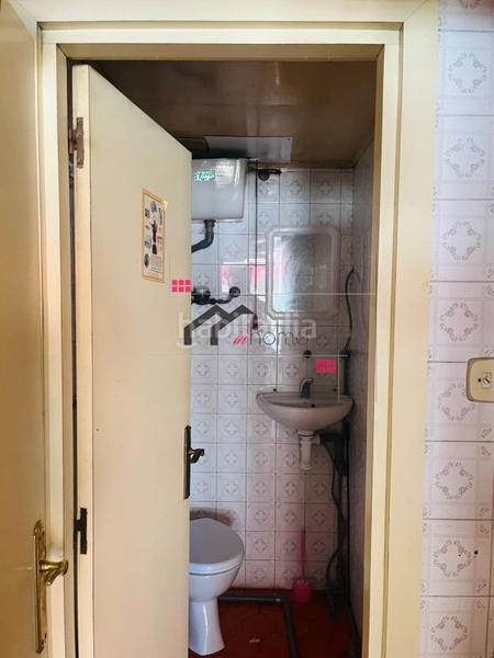 Foto 79447e7b-b99a-4cd7-9575-5b81bee2d776. Lloguer local comercial a Bagatza - S. Vicente Barakaldo