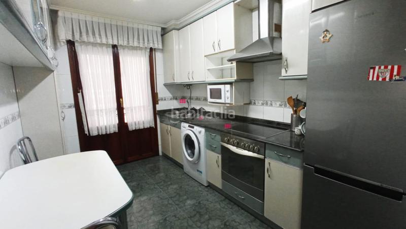 Foto e5efad9f-8c3c-4e08-a1a9-c9d9b1c915f4. Piso exclusiva piso con trastero en Capitán Mendizabal - La Sardinera Santurtzi