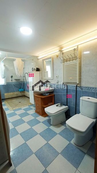 Foto c8d17012-2f95-43ef-9fb0-b30c4c5d5800. Casa oportunidad casa en kabiezes en Las Viñas Santurtzi