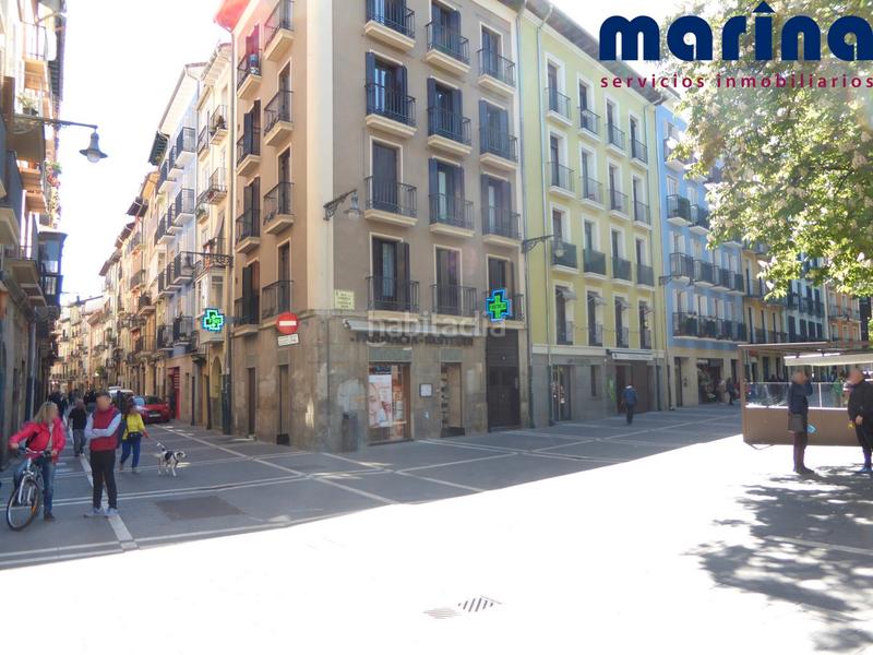 Foto 20cfd821-4d0c-46f4-9833-d9683476bbc5. Local comercial a calle de san antón 63 a Casco Antiguo Pamplona / Iruña