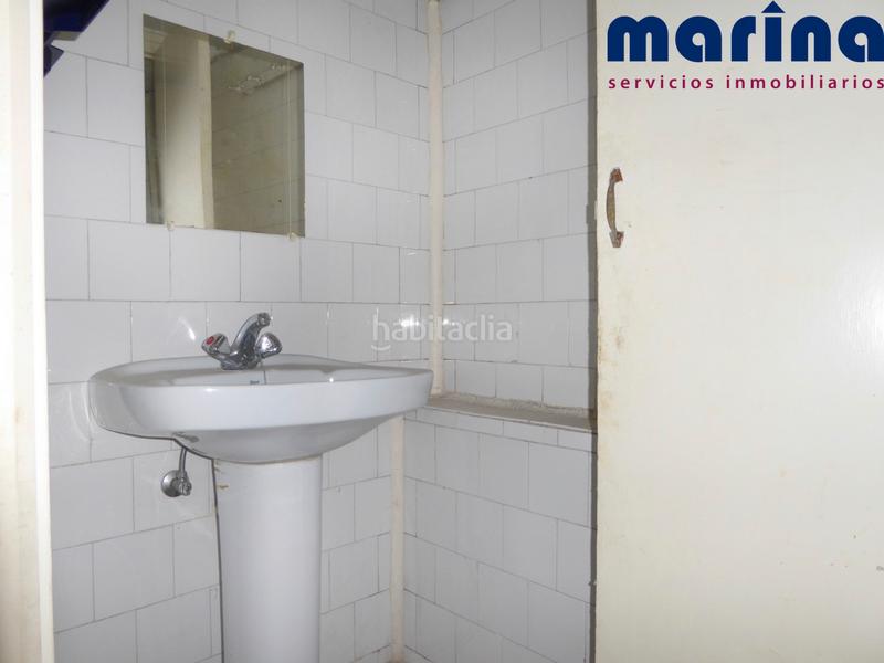 Foto bb75a3d2-1b7d-4a13-b77b-a15fae3c85a7. Local comercial a calle de san antón 63 a Casco Antiguo Pamplona / Iruña