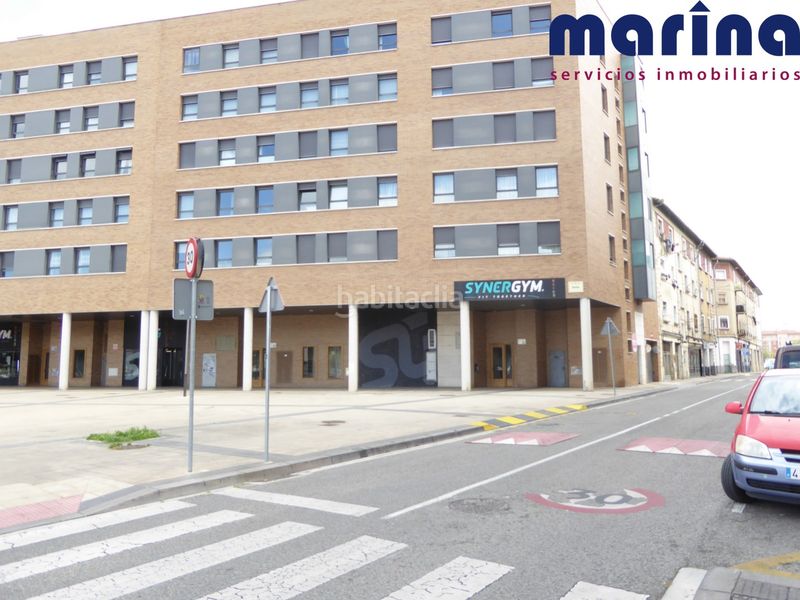 Foto 2336a955-e533-41c6-a2c1-6d891ab05398. Local comercial a calle de santa engracia 7 a Buztintxuri Pamplona / Iruña