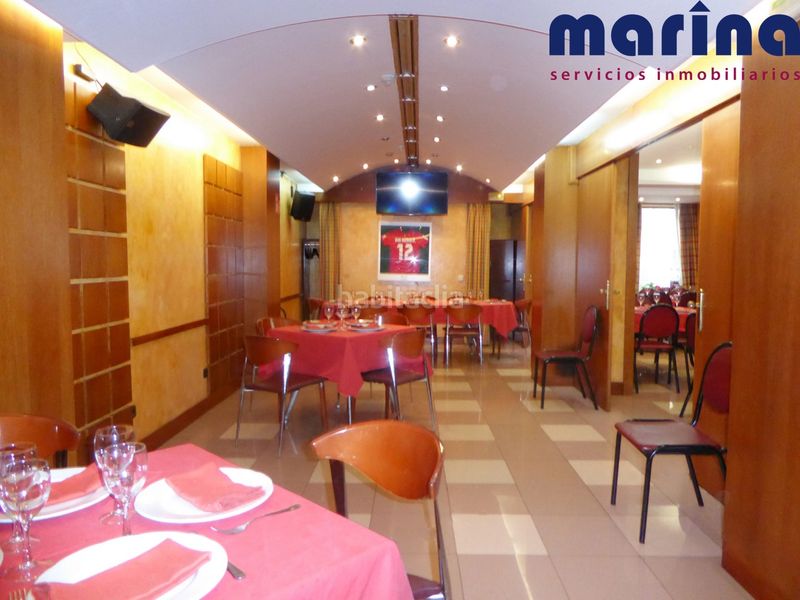 Foto 98549858-aef3-44dc-ba86-1ebb8f40416e. Local comercial a calle de santa engracia 7 a Buztintxuri Pamplona / Iruña