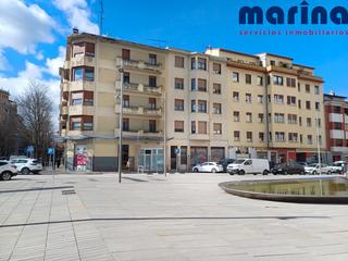 Miete Geschäftsraum in Calle de aralar 6. Local comercial frente a nueva plaza de salesianos