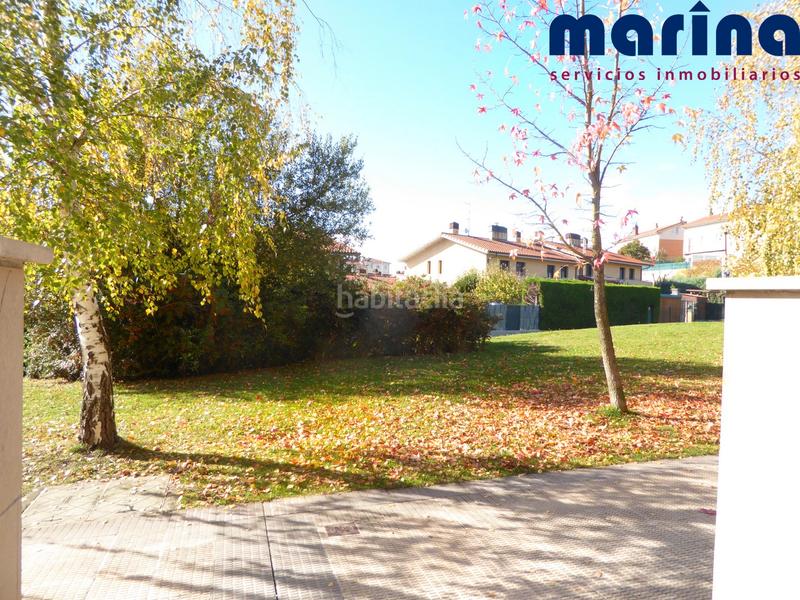 Foto 692116f4-6183-4096-98f2-1a66391545f0. Duplex avec chauffage parking dans Valle de Elorz / Elortzibar