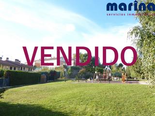 Duplex  Paseo río irati. Dúplex bajo con terraza en la zona nueva de noain