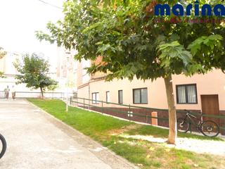 Loft in Calle monte mendaur 3. Coqueto local amueblado tipo loft