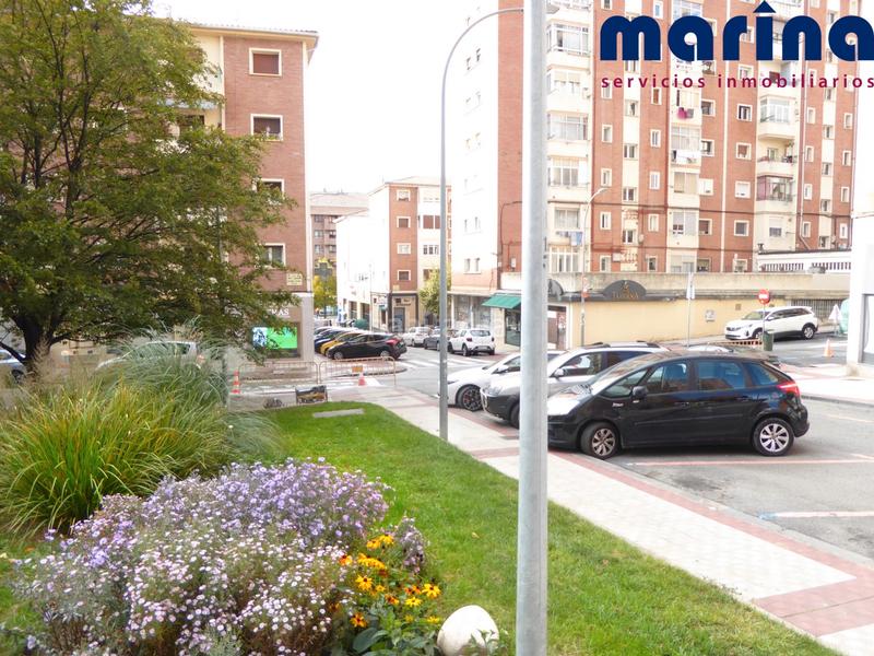 Foto 977638aa-8342-4083-b81d-ca650c450238. Loft in calle monte mendaur 3 in Milagrosa Pamplona / Iruña