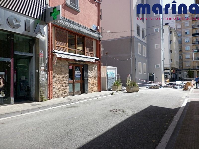 Foto 8ce6d01b-a6e5-4f6f-867e-26f2c635f94f. Local comercial a calle de las maestras 3 a Burlada