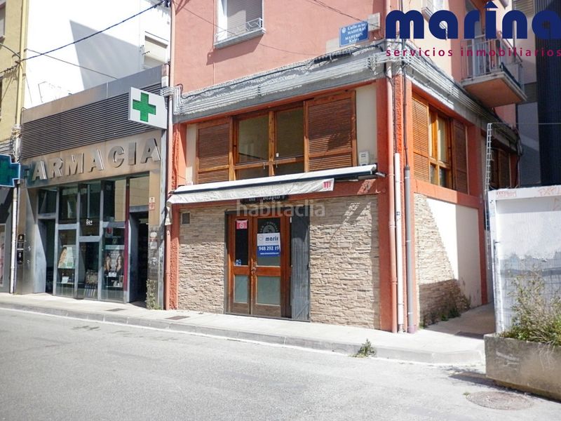 Foto b72131a6-87f4-4437-afba-7bc7d7814c96. Local comercial a calle de las maestras 3 a Burlada