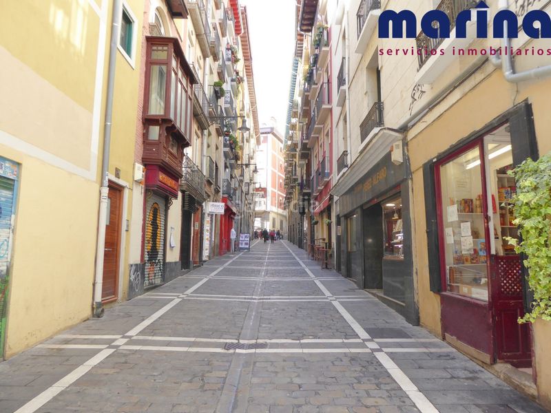 Foto e895cb83-ae07-4408-9f82-4ef02f35a55c. Etagenwohnung mit heizung in Casco Antiguo Pamplona / Iruña